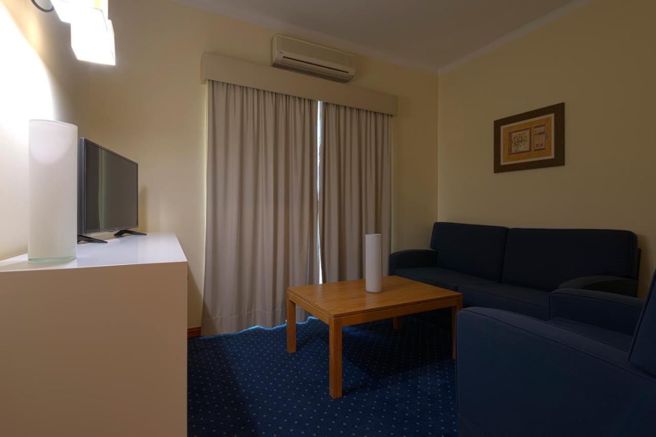 Hotel Cabecinho 아나디아 외부 사진